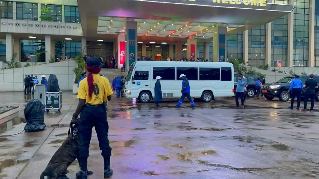 Palais de congrès de Yaoundé